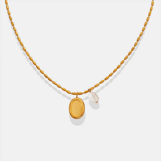 LUSTROUS PEARL PENDANT